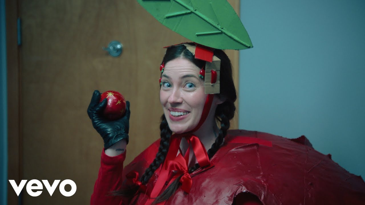 Bishop Briggs - Woman Is King (Official Music Video)